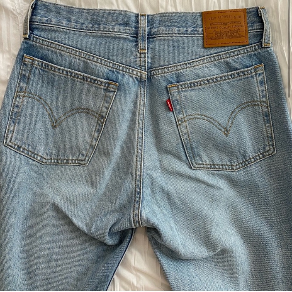 LEVIS WEDGIE STRAIGHT JEAN